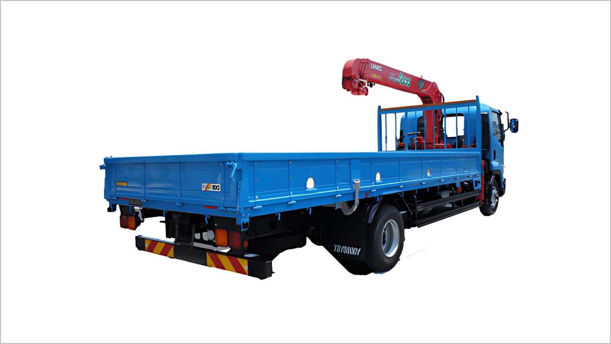 種類別】トラックの荷台寸法まとめ｜積載量からはみ出しルール