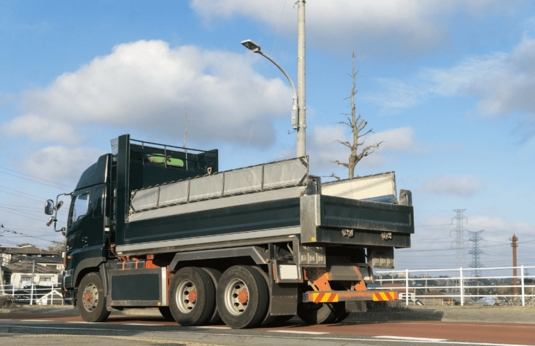 ダンプカー（ダンプ）の荷台の名称まとめ｜各部の部品やパーツの役割も