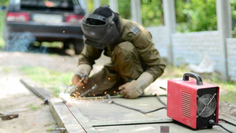 エンジンウェルダーとは？基礎知識と選び方、おすすめの機種を紹介