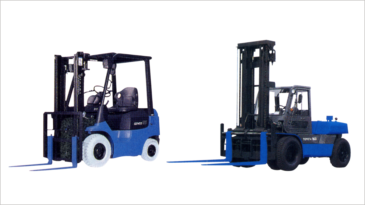 フォークリフトの価格相場とは？新車・中古・レンタル別に紹介│Blue talk